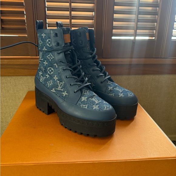 Louis Vuitton Shoes - LV Remix Laureate Platform Desert Boot Denim Lace-Up Boots